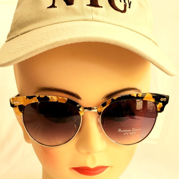 EdensCloset Exclusive Sunglasses - Picture 1 of 8